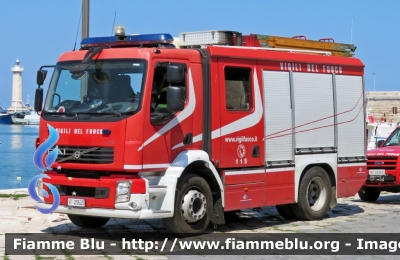 Volvo FL 280 III serie
Vigili del Fuoco
Comando Provinciale di Bari
Distaccamento di Molfetta
AutoPompaSerbatoio allestimento Bai
VF 25625
Parole chiave: Volvo FL 280 III serie Vigili del Fuoco Bari Molfetta AutoPompaSerbatoio VF 25625