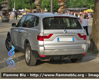 Bmw X3 I serie
Polizia di Stato
Polizia Scientifica
Parole chiave: Bmw X3 I serie Polizia_Scientifica