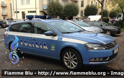 Volkswagen Passat Variant VII Serie
Polizia di Stato
Polizia Stradale in servizio sull'Autocamionale della Cisa
POLIZIA F3511
Parole chiave: Volkswagen Passat_Variant_VIIserie POLIZIAF3511