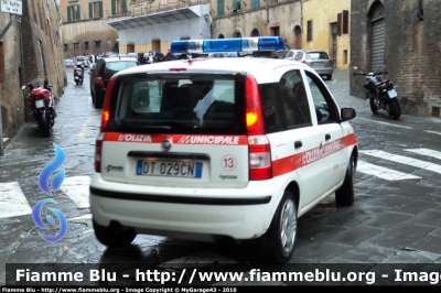 Fiat Nuova Panda
Polizia Municipale Siena - N°  13
DT 029 CN
Parole chiave: Fiat Nuova_Panda