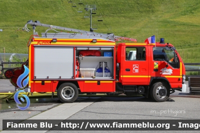 Isuzu P75
France - Francia
Sapeur Pompiers SDIS 05 Hautes Alpes
V.P.I. Véhicule de Première Intervention
Montgenevre - Monginevro
Allestimento Heinis
Parole chiave: Isuzu P75