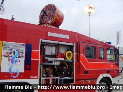 Mercedes-Benz Actros 2646 II serie
AutoBottePompa con ventilatore Tempest MGV allestimento Vogt esposta all'Interschutz 2010
Parole chiave: Mercedes-Benz Actros_2646_IIserie Interschutz_2010