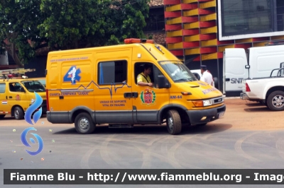 Iveco Daily III serie
Paraguay
 Cuerpo de Bomberos Voluntarios del Paraguay
 4° compagnia Luque
Parole chiave: Iveco Daily_IIIserie Ambulanza