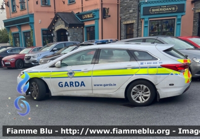 Hyundai i30
Éire - Ireland - Irlanda
An Garda Sìochàna
