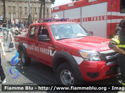 Ford Ranger VII serie
Vigili del Fuoco
Comando Provinciale di Roma
Fuoristrada allestimento Aris
VF 25933
Parole chiave: Ford Ranger_VIIserie VF25933 Festa_della_Repubblica_2011