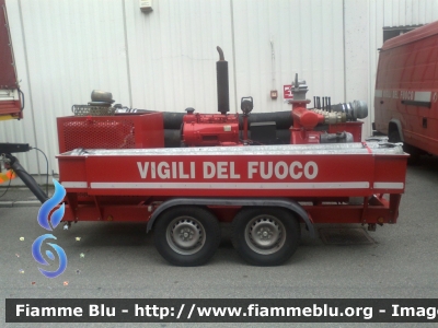 Carrello Pompa Idrovora
Vigili del Fuoco
Comando Provinciale di Brescia
Carrello Pompa Idrovora
VF R2183
