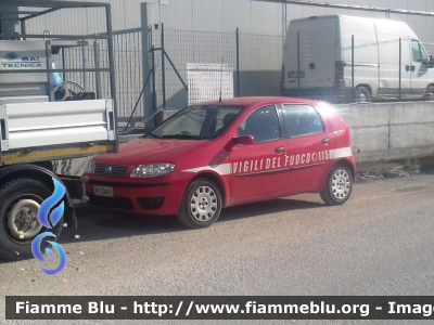 Fiat Punto III serie
Vigili del Fuoco
Comando Provinciale di Perugia
VF 24621

Emergenza Terremoto Centro Italia
Comando Operativo Avanzato Norcia (PG)
Parole chiave: Fiat Punto_IIIserie VF24621