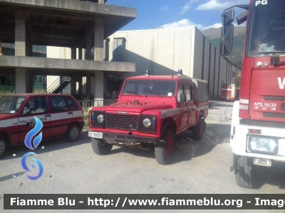 Land Rover Defender 130
Vigili del Fuoco
Comando Provinciale di Perugia
Distaccamento Volontario di Norcia
VF 19337
Parole chiave: Land-Rover Defender_130 VF19337