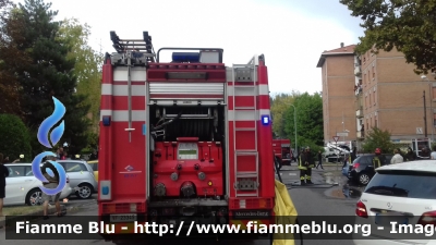 Mercedes-Benz Actros 1841 II serie
Vigili del Fuoco
Comando Provinciale di Modena
Distaccamento Permanente di Carpi (MO)
AutoPompaSerbatoio allestimento Bai
VF 23345

Incendio autovetture a Carpi (10/09/2017)
Parole chiave: Mercedes-Benz Actros_1841_II_serie VF23345