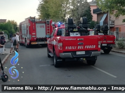 Ford Ranger IX serie
Vigili del Fuoco
Comando Provinciale di Modena
Distaccamento Permanente di Carpi (MO)
Antincendio Boschivo
Allestimento Aris
VF 29466

Incendio auto a Soliera (08/09/2020)
Parole chiave: Ford Ranger_IXserie VF29466