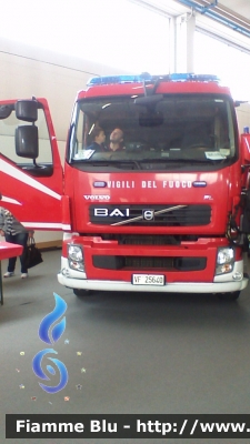 Volvo FL 280 III serie
Vigili Del Fuoco
Comando Provinciale di Brescia
AutoPompaSerbatoio allestimento Bai
VF 25640
