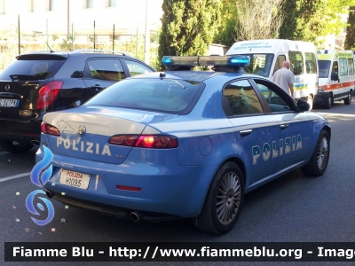 Alfa Romeo 159
Polizia di Stato
Squadra Volante
POLIZIA H1095
Parole chiave: Alfa-Romeo 159 PoliziaH1095