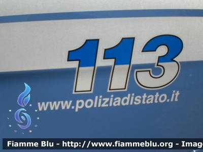 Bmw 320 Touring E91 restyle
Polizia di Stato 
POLIZIA H4278
Particolare del logo del 113
Parole chiave: Bmw 320_Touring_E91_restyle PoliziaH4278