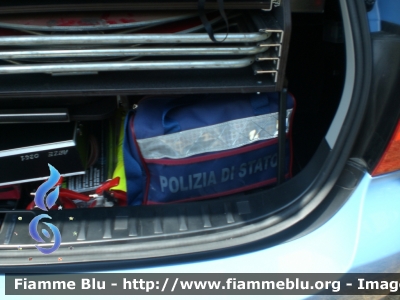 Bmw 320 Touring E91 restyle
Polizia di Stato 
POLIZIA H4278
Particolare del borsone di sicurezza
Parole chiave: Bmw 320_Touring_E91_restyle PoliziaH4278