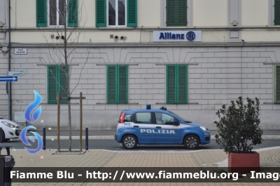 Fiat Nuova Panda II serie
Polizia di Stato
Allestita Nuova Carrozzeria Torinese
Decorazione Grafica Artlantis
Parole chiave: Fiat Nuova_Panda_IIserie Polizia_di_Stato