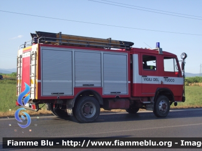 Iveco OM 79-13
Vigili del Fuoco
Comando Provinciale di Pisa
Distaccamento Volontario di San Miniato Basso
AutoPompaSerbatoio allestimento Baribbi
VF 12823
Parole chiave: Iveco OM 79-13 VF12823