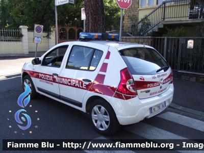 Dacia Sandero
Polizia Municipale Sesto Fiorentino 
Allestita Bertazzoni
POLIZIA LOCALE YA 790 AA
Parole chiave: Dacia Sandero PoliziaLocaleYA790AA