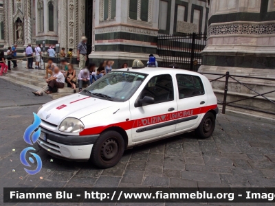 Renault Clio II serie
Polizia Municipale Firenze
Parole chiave: Renault Clio_IIserie