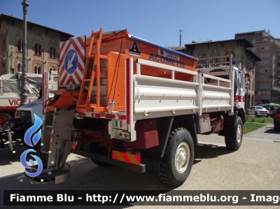 Iveco ACM 80
Croce Rossa Italiana
Comitato Provinciale di Pisa
Automezzo allestito per "Emergenza Neve" con modulo spargisale del Comune di Pisa
CRI A455B 
Parole chiave: Iveco ACM_80 CRIA455B