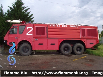 Iveco Magirus Tucano
Vigili del Fuoco
Comando Provinciale di Firenze
Distaccamento Aeroportuale di Peretola
Automezzo accantonato presso il Distaccamento di Firenze Ovest
VF 18659
Parole chiave: Iveco Magirus Tucano VF18659 Pompieropoli_Firenze_2012