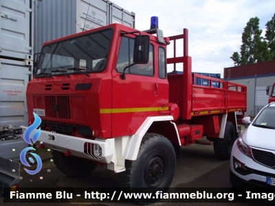 Iveco 80-16
Vigili del Fuoco 
Comando Provinciale di Firenze
Distaccamento di Firenze Ovest
VF 23383
Parole chiave: Iveco 80-16 VF23383 Pompieropoli_Firenze_2012