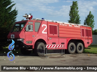 Iveco Magirus Tucano
Vigili del Fuoco
Comando Provinciale di Firenze
Distaccamento Aeroportuale di Peretola
Automezzo accantonato presso il Distaccamento di Firenze Ovest
VF 18659
Parole chiave: Iveco Magirus Tucano VF18659 Pompieropoli_Firenze_2012