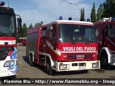 Iveco City2000 100E21 I serie
Vigili del Fuoco
Comando Provinciale di Firenze
Distaccamento di Firenze Ovest
AutoPompaSerbatoio allestimento Iveco-Magirus
VF 21973
Parole chiave: Iveco City2000_100E21_Iserie VF21973 Pompieropoli_Firenze_2012