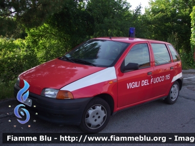 Fiat Punto I serie
Vigiili del Fuoco
Comando Provinciale di Firenze
Distaccamento Aeroportuale di Peretola
VF 20192
Parole chiave: Fiat Punto_Iserie VF20192 Pompieropoli_Firenze_2012