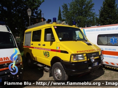 Iveco Daily 4x4 II serie
VAB Colline Medice (FI)
Protezione Civile
Parole chiave: Iveco Daily_4x4_IIserie