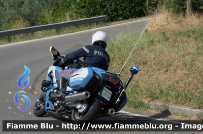 Yamaha FJR 1300 II serie
Polizia di Stato
Polizia Stradale
Allestimento Elevox
POLIZIA G3156
In scorta alla Mille Miglia 2021
Parole chiave: Yamaha FJR_1300_IIserie POLIZIAG3156