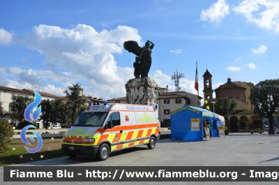 Renault Master II serie
Misericordia di Empoli (FI)
Unità Soccorso Tecnico
Allestito Alessi & Becagli
Parole chiave: Renault Master_IIserie Misericordia_Empoli