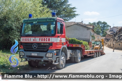 Mercedes-Benz Actros 2044 4x4 II serie
Vigili del Fuoco
Comando Provinciale di Caserta 
Trattore Stradale con semirimorchio De Angelis
VF 24079

Emergenza Terremoto Amatrice
Parole chiave: Mercedes-Benz Actros_2044_4x4_IIserie VF24079