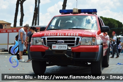 Ford Ranger V serie
Vigili del Fuoco
Antincendio Boschivo
VF 23179
Parole chiave: Ford_Ranger_V_serie_VF_23179_Vigili_del_Fuoco_Festa_della_Repubblica_2014