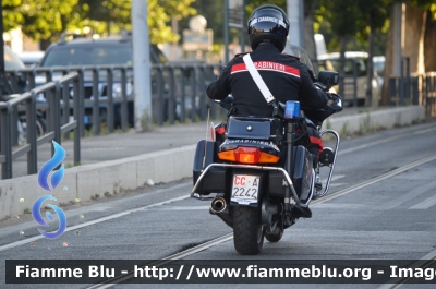 Bmw R850RT I serie
Carabinieri
CC A2242
Parole chiave: Bmw_R850RT_I_serie_Carabinieri_CC_A2242_Festa_della_Repubblica_2014