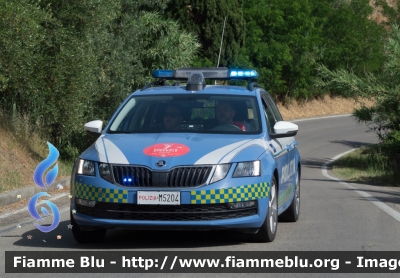 Skoda Octavia Wagon V serie
Polizia di Stato
Polizia Stradale
Allestimento Focaccia
Decorazione Grafica Artlantis
POLIZIA M5204
In scorta alla Mille Miglia 2021
Parole chiave: Skoda Octavia_Wagon_Vserie POLIZIAM5204