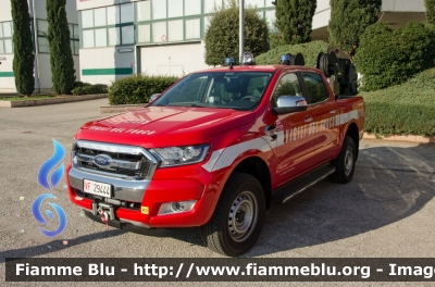 Ford Ranger XI serie
Vigili del Fuoco
Comando Provinciale di Perugia
Allestito Aris
VF 29444
Parole chiave: Ford Ranger_XIserie VF29444 Expo_Emergenze_2018