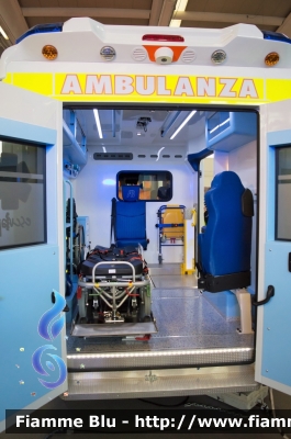 Opel Movano III serie
Pubblica Assistenza Barberino del Mugello (FI)
Allestita Alessi & Becagli
Particolare Vano Sanitario

Esposta al REAS 2016
Parole chiave: Opel Movano_IIIserie PA_Barberino_del_Mugello