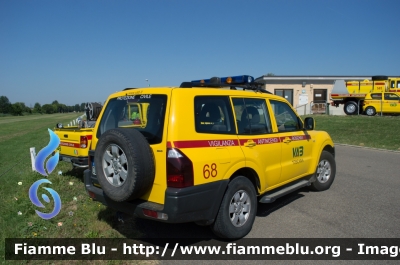 Mitsubishi Pajero LWB III serie
68 -  VAB Follonica
Parole chiave: Mitsubishi Pajero_Lwb_IIIserie VAB_Follonica