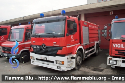 Mercedes-Benz Atego 1828 I serie
Vigili del Fuoco
Comando Provinciale di Bologna
AutoPompa Serbatoio allestimento BAI
VF 21515
Parole chiave: Mercedes_Benz Atego_1828_Iserie Vigili_del_Fuoco Comando_provinciale_Bologna VF_21515