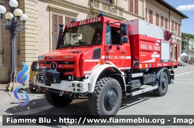 Mercedes-Benz Unimog U5023
Vigili del Fuoco
Comando Provinciale di Firenze
Distaccamento Permanente di Firenze Ovest
Allestimento Telaio Bai
Modulo AIB Divitec/Rosenfire
VF 32289
Parole chiave: Mercedes_Benz Unimog_U5023 VF32289