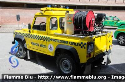 Land Rover Defender 90
Prociv Arci Certaldo (FI)
Protezione Civile
Parole chiave: Land_Rover Defender_90