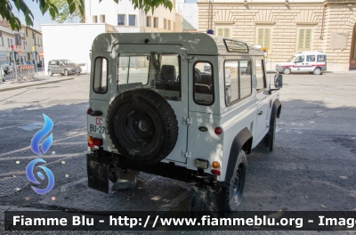 Land Rover Defender 90
Carabinieri
Comando Carabinieri Unità per la tutela Forestale, Ambientale e Agroalimentare
CC BU 270
Parole chiave: Land Rover_Defender_90 CCBU270