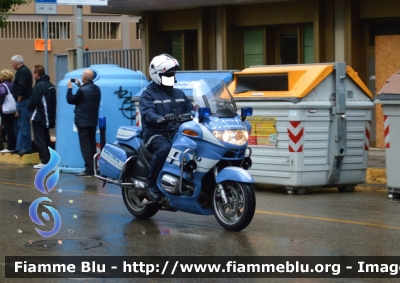 Bmw R850RT II serie
Polizia di Stato
Polizia Stradale
POLIZIA G0940

In scorta al Giro d'Italia 2013
Parole chiave: Bmw_R850RT_II_serie_Polizia_di_Stato_Polizia_Stradale_POLIZIA_G0940_Giro_Italia_2013