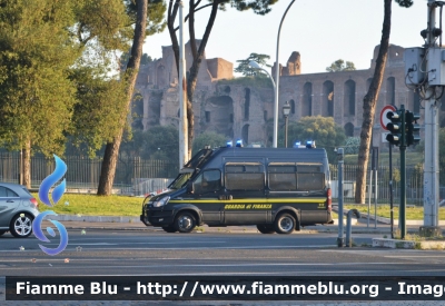 Iveco Daily V serie
Guardia di Finanza
Automezzo per Ordine Pubblico
Allestimento Sperotto
Parole chiave: Iveco Daily_Vserie Guardia_di_Finanza