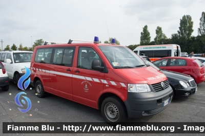 Volkswagen Transporter T5
Vigili del Fuoco
Distretto di Cles
Corpo Volontario di Tassullo 
VF 3H2 TN
Parole chiave: Volkswagen Transporter_T5 Vigili_del_Fuoco_Corpo_Volontario_Tassullo