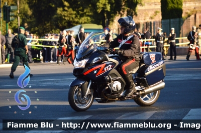 Bmw R1200 RT III serie
Carabinieri
CC A4660
Parole chiave: Bmw_R1200_RT_III_serie_Carabinieri_CC_A4660_Festa_della_Repubblica_2014