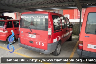 Fiat Doblò I serie
Vigili del Fuoco
Comando Provinciale di Bologna
VF 22721
Parole chiave: Fiat Doblò_Iserie Vigili_del_Fuoco Comando_provinciale_Bologna VF_22721