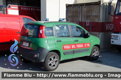 Fiat Nuova Panda 4x4 II serie
Vigili del Fuoco
Comando Provinciale di Perugia
Servizio Antincendio Boschivo
Ex Corpo Forestale dello Stato
VF 28242
Parole chiave: Fiat Nuova_Panda_4x4_IIserie VF28242