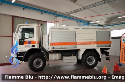 Iveco EuroCargo 150E28 4x4 III serie
Protezione Civile
Gruppo Comunale di Trieste
Allestimento Magirus

Esposto al REAS 2016
Parole chiave: Iveco EuroCargo_150E28_4x4_IIIserie Reas_2016