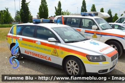 Volvo V50 I serie
Misericordia Portoferraio (LI)
Ex Polizia Autostradale
Ricondizionata Nepi Allestimenti
Parole chiave: Volvo V50_Iserie Automedica Meeting_Misericordie_2013